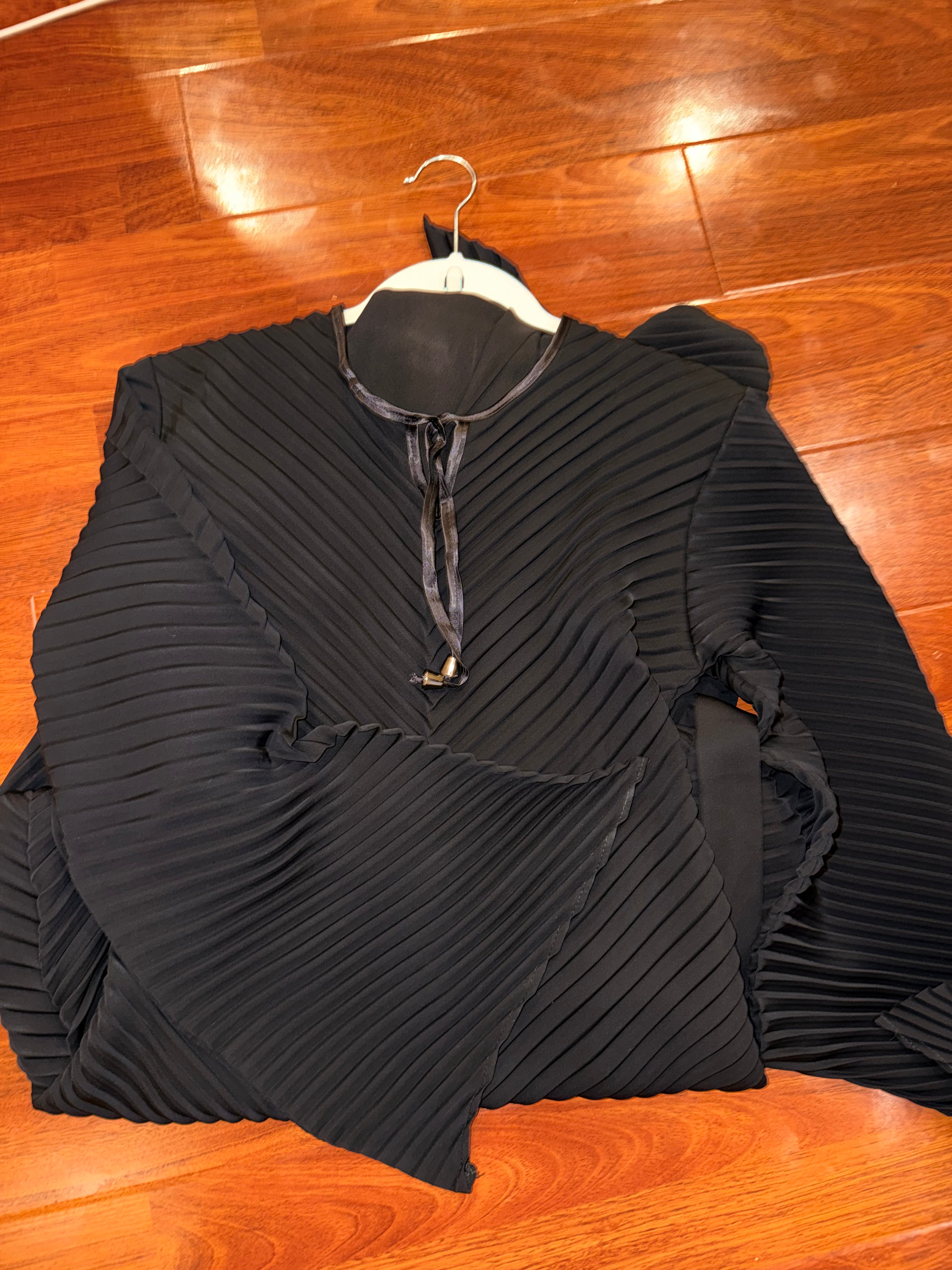 Pleated Abaya