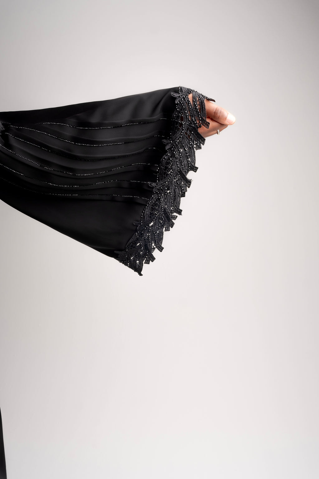 Noor Abaya